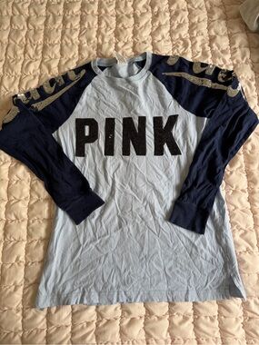 PINK Victoria's Secret Light Blue Raglan Tee with Navy Sleeves